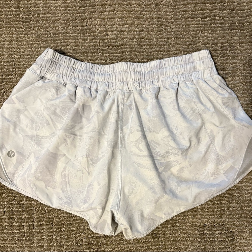 lululemon athletica Hotty Hot Shorts